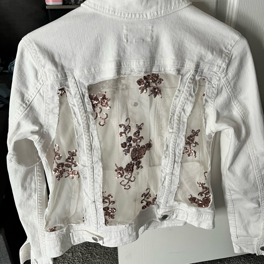 Universal Thread White Denim Jacket With Sequin L… - image 5